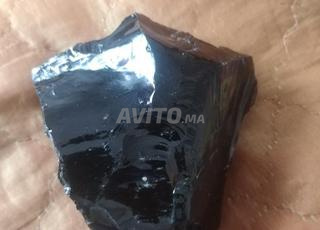 حجر البركان الأسود