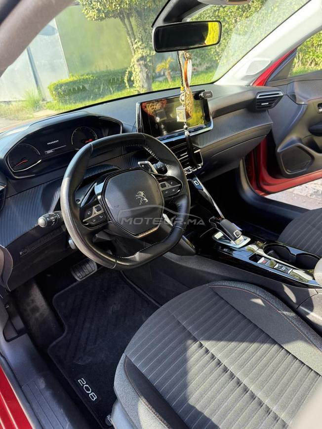 peugeot 208 automatique 