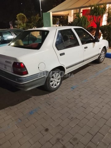 رونو R19 بنزين يدوية 1990 في مكناس