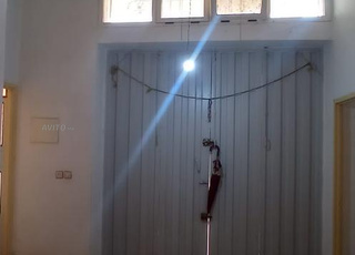 محل للكراء أناسي قرب المدرسة العمومية 18 نوفمبر