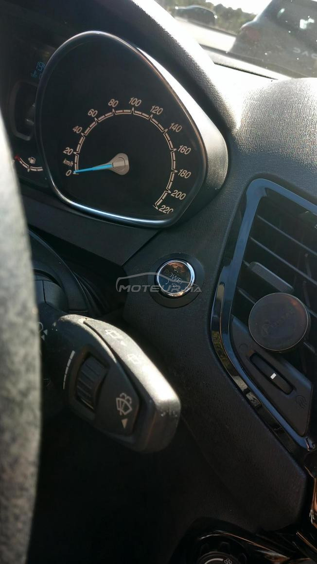 Ford fiesta titaneum 