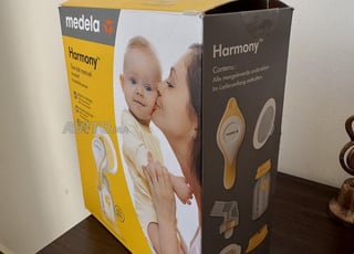 رضاعة الثدي اليدوية