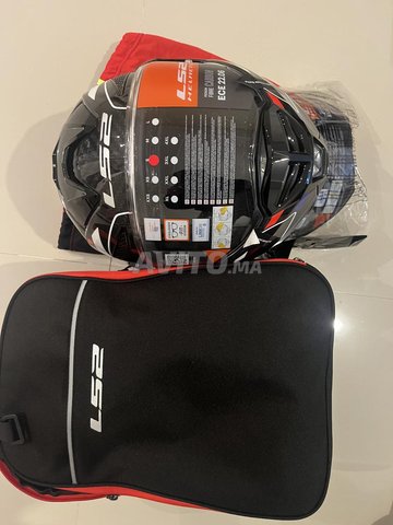 خوذة دراجة نارية LS2 - جديدة، لم تستخدم قط - مقاس S