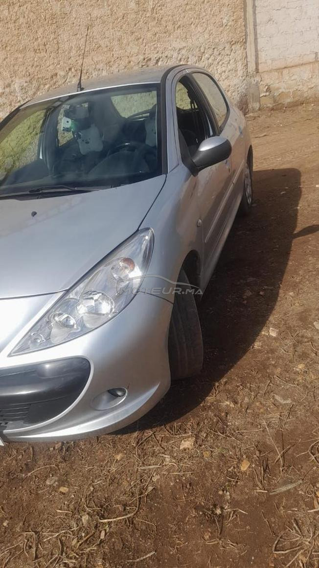Peugeot bon état vendre ou reprise 