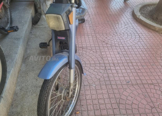 Peugeot 103 clip bleu