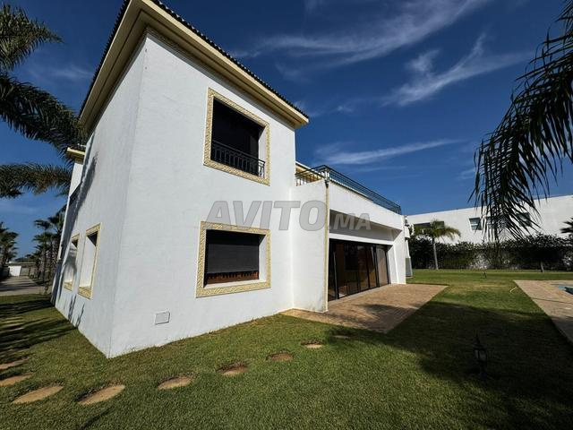 الفندق الممتاز للإيجار قرب مجمع ميليون Souissi.