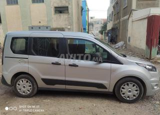 Ford Tourneo Connect 1.5 TDCi Diesel Modèle