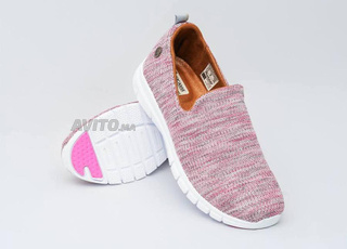 حذاء نسائي طبي من القماش يعزز صحة العظام و القدم