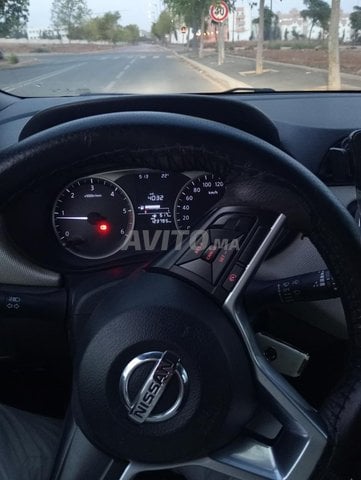 نيسان ميكرا