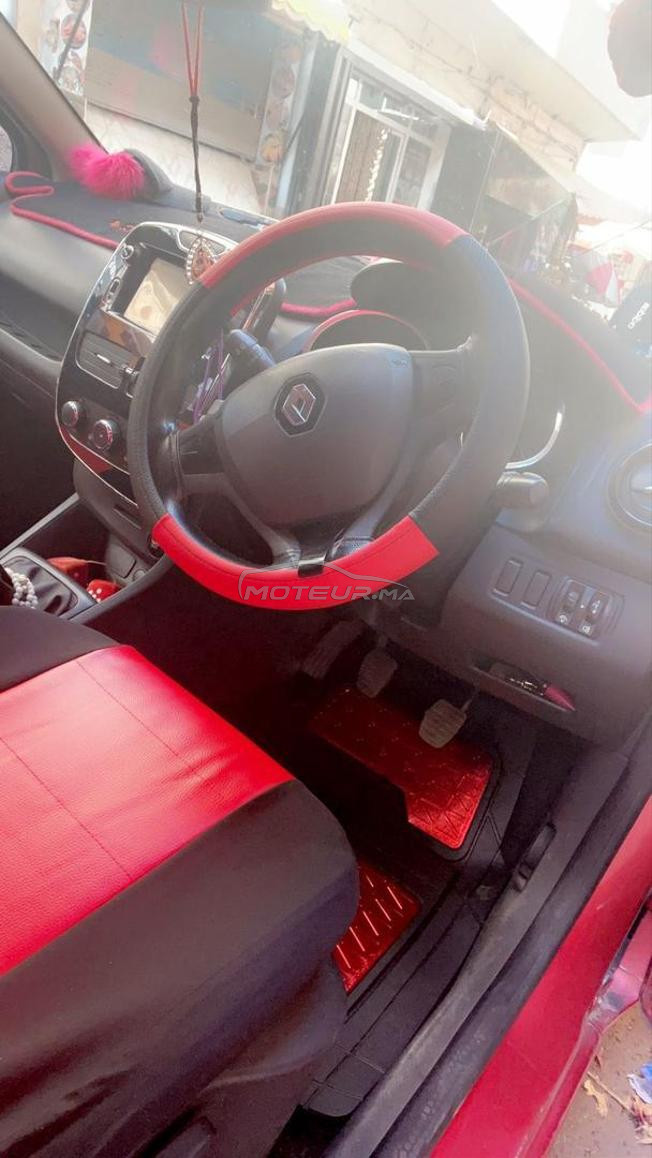voiture clio 4 très bonne etat