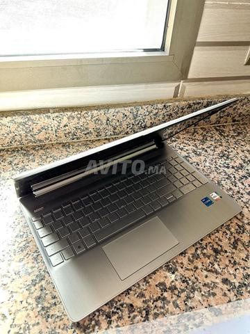 HP 15 🇨🇦 n9i - i5 11e / 512GB/16 RAM/ IRIS X - 2