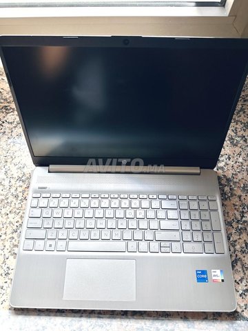 HP 15 🇨🇦 n9i - i5 11e / 512GB/16 RAM/ IRIS X