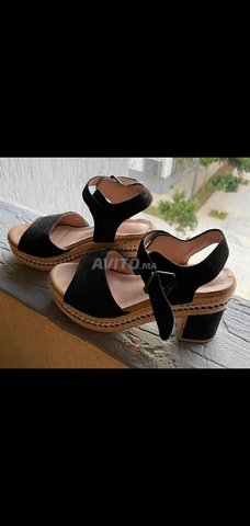 صندل (مقاس 38)