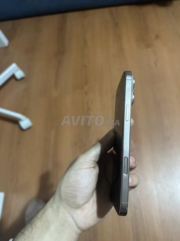 iphone 16 pro max desert GOLD 256g