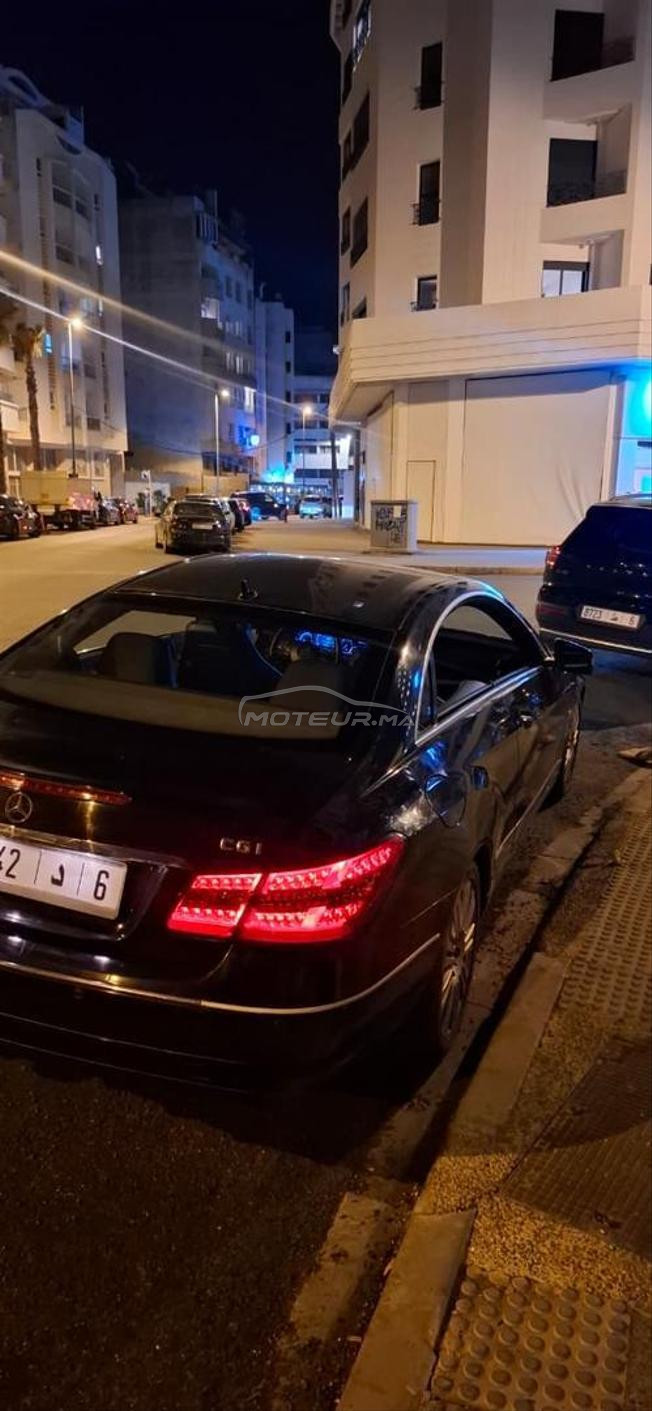 Mercedes-Benz Classe E Essence Automatique 2011