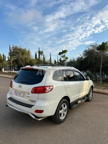 hyundai santafe. modèle. 2010