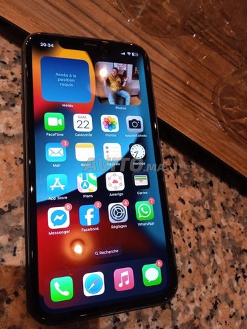 iPhone 11 عادي 64g 99 بطارية لم يفتح أبدا