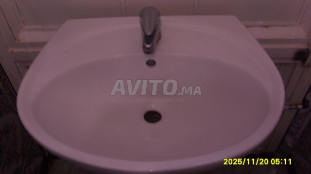 Lavabo pour salle de bain