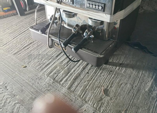 Machine à café 2 groupes automatique