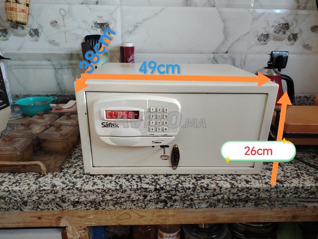 خزنة T9il bzafff برقم سري ومفتاح