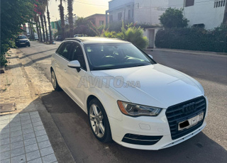 Audi A3 avec faible kilométrage à Casablanca