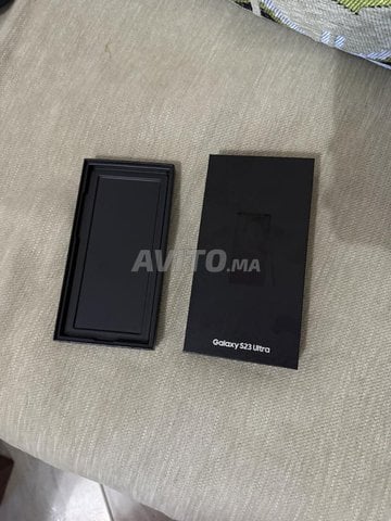 Samsung S23 ultra 256g ESPACE 8g RAM neuf
