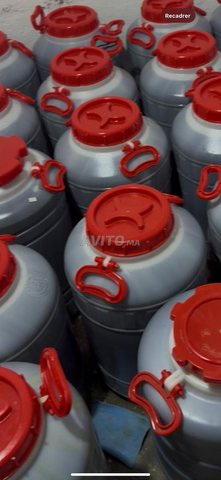 زيت زيتون بكر ممتاز