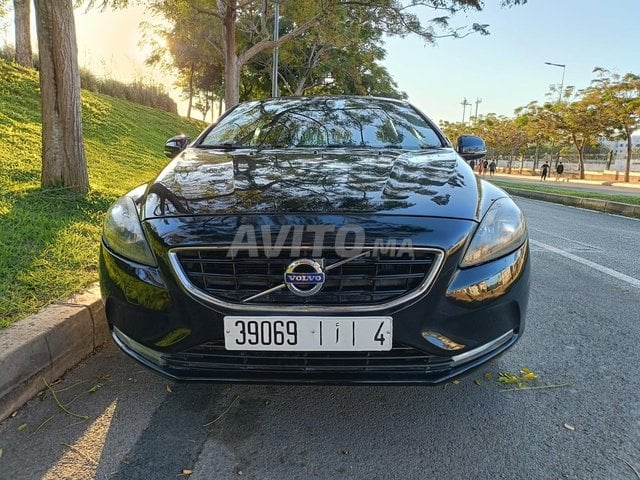 volvo v40 diesel
