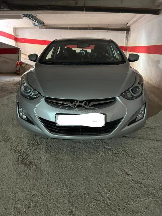 Hyundai Elantra Diesel Automatique 2017 à Salé
