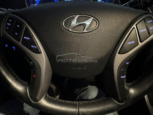 Hyundai Elantra Diesel Automatique 2017 à Salé