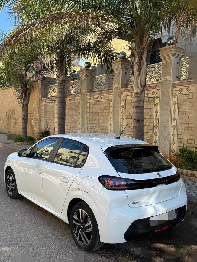 peugeot 208 tt option 