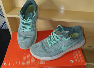 Adidas Nike 38 Femme