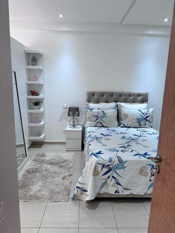 Joli appartement meublé avec piscine - image 5