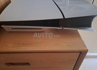 PlayStation 5 PRESQUE NEUVE