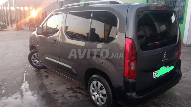 Citroën Berlingo Diesel Manuelle 2020 à El Jadida