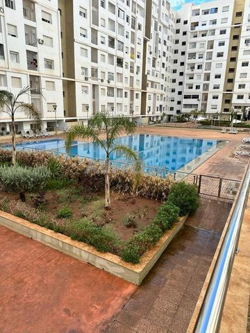 Un bel appartement avec piscine