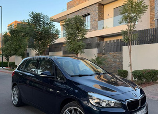 BMW الفئة الثانية ديزل أوتوماتيكية 2015 في مراكش