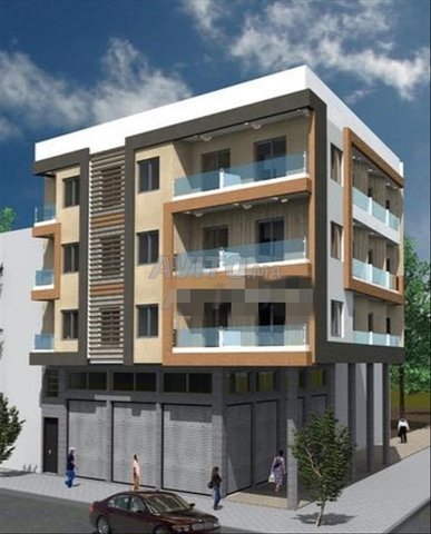 Terrain 240 m² R3 2 Façades