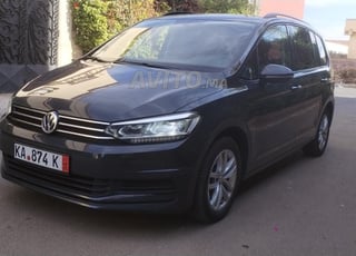 Volkswagen Touran Diesel Automatique 2019 à Settat