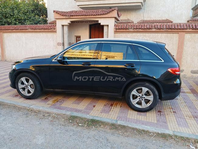 glc220 diesel couleur noire w maroc 8cv 