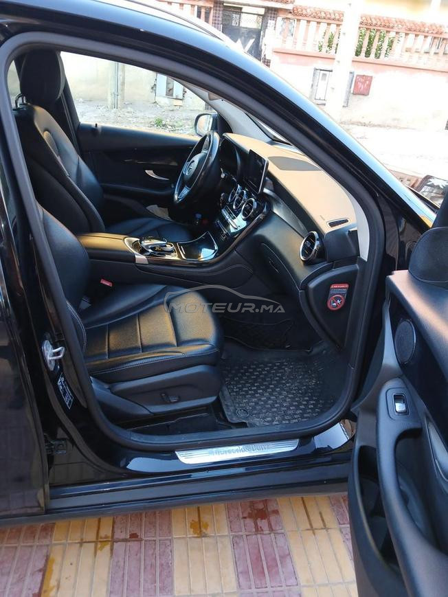 glc220 diesel couleur noire w maroc 8cv 
