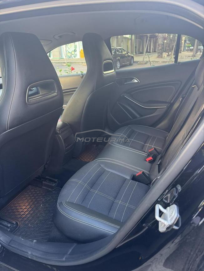 Mercedes-Benz 200 Diesel Automatique 2016 à Rabat