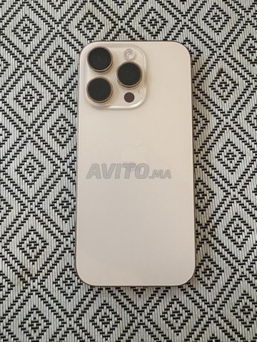 iPhone 16 Pro 256 Go - حالة ممتازة، كالجديد