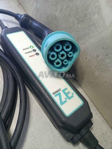 Chargeur voiture électrique 16A