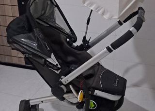 Poussette deux faces