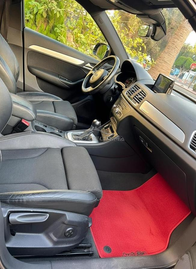 Audi Q3 ...
