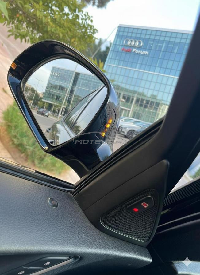 Audi Q3 ...