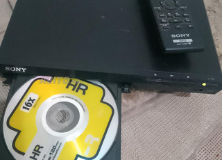 قارئ DVD مع 100 فيلم DVD