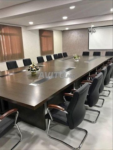 Table de réunion d'importation/local dispooo