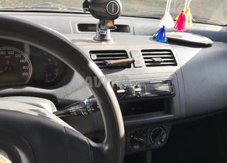 سوزوكي سويفت بنزين يدوي 2011 في تمارة